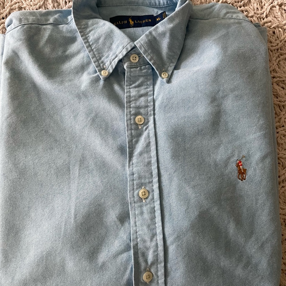 Ralph Lauren Men's Pale Blue Button-Down Oxford Shirt with Pony Logo